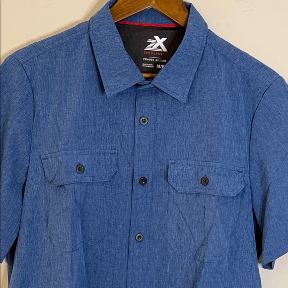 ZeroXposur Travel Series denim blue short sleeve button up shirt pockets SZ Med - Picture 1 of 10